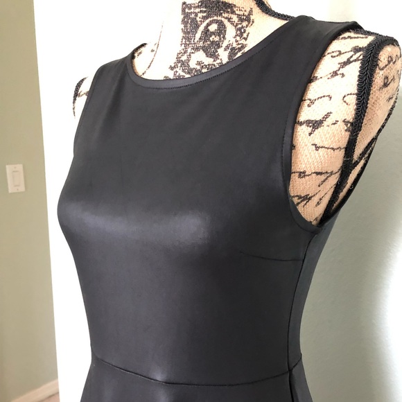 Mini Dress - Picture 5 of 8